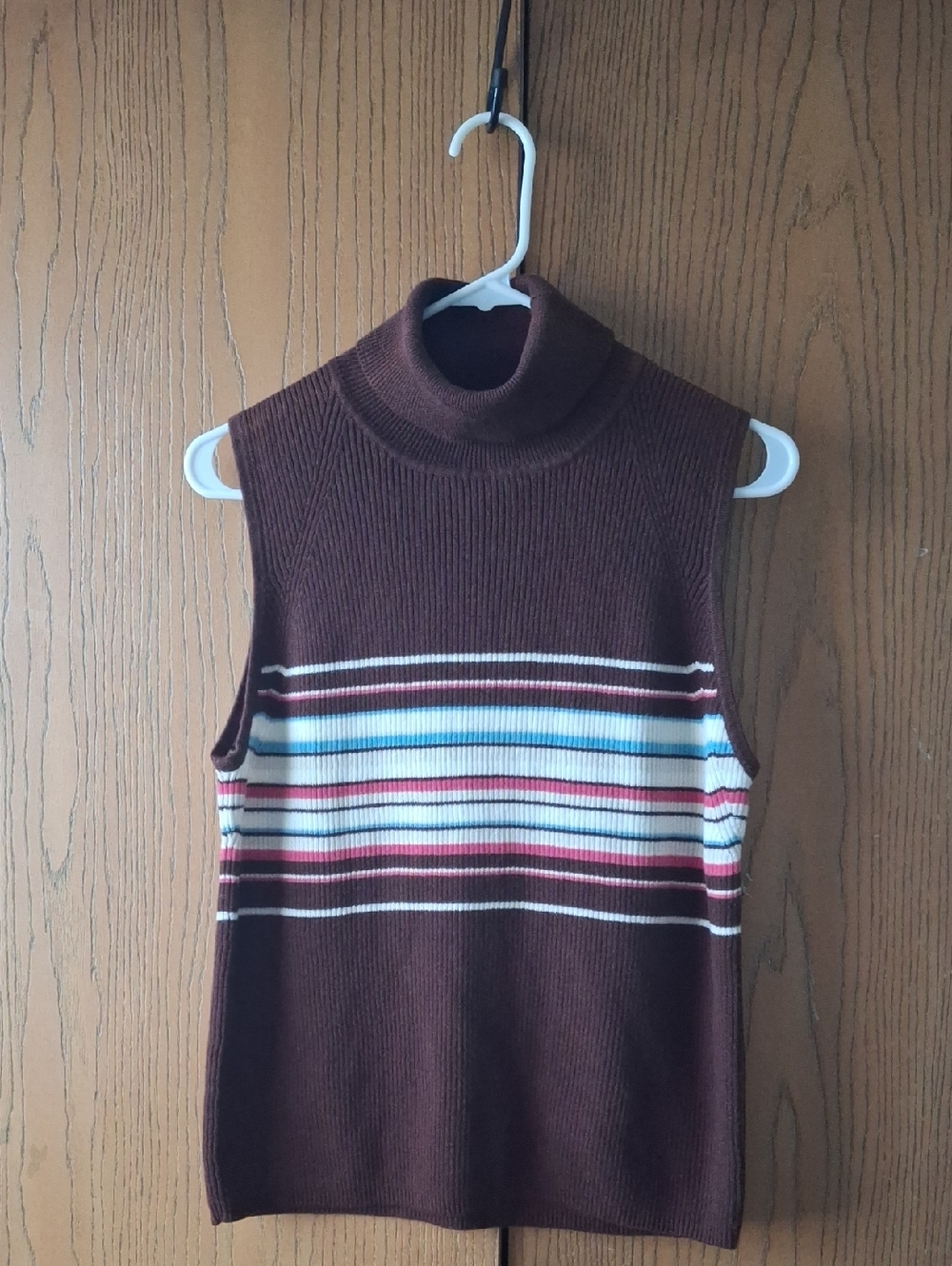 Faded Glory Ribbed Sleeveless Turtleneck Tank - Rust Brown